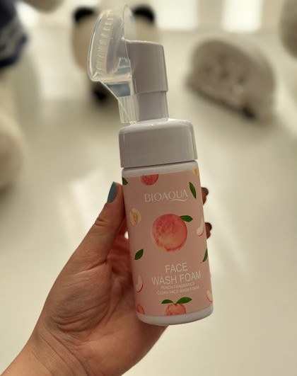 فوم شستشو بیوآکوا هلو