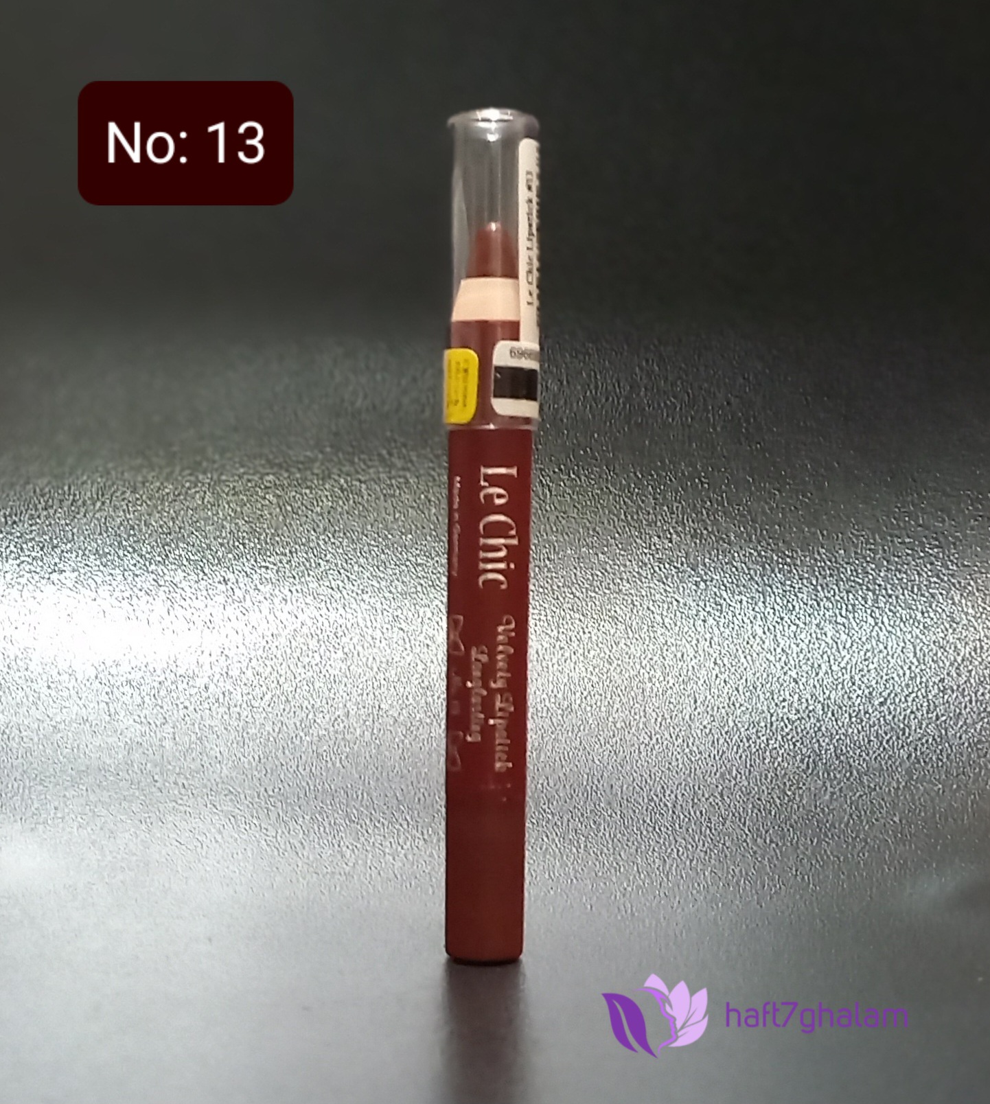 رژلب مدادی لچیک شماره 13