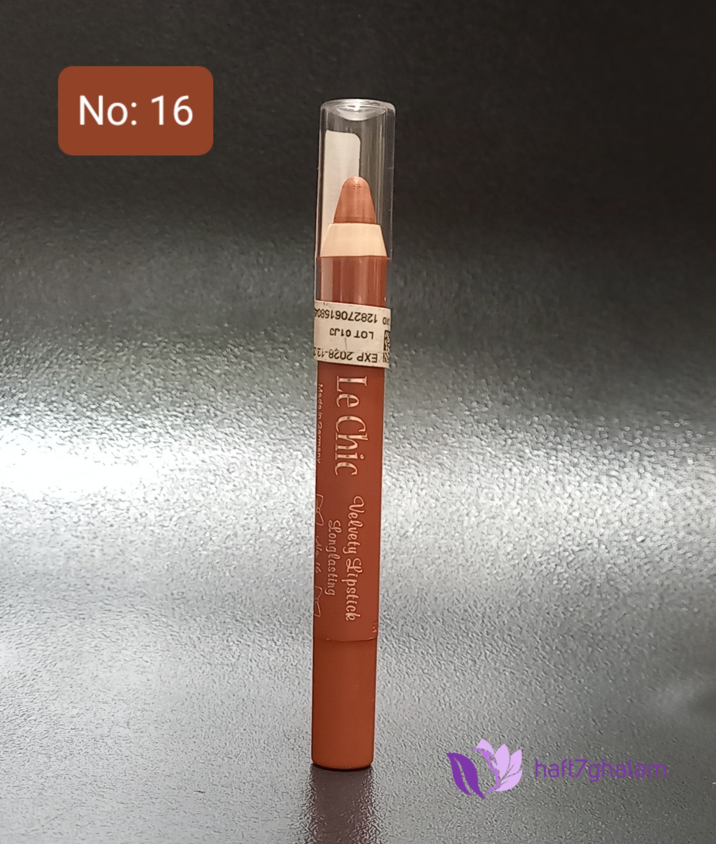 رژلب مدادی لچیک شماره ۱۶